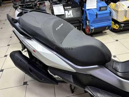 Максискутер SYM (Сим) CRUiSYM a 300 белый с ПТС - купить с доставкой, по выгодной цене в интернет-магазине Мототека
